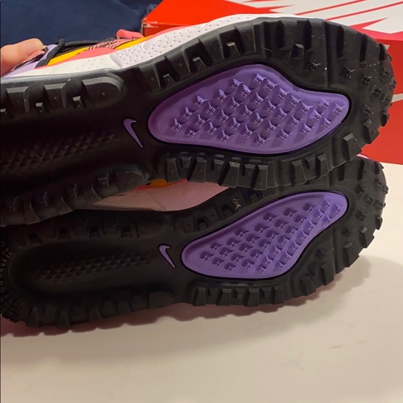 Like new Nike air max 270 bowfin shoes - Picture 4 of 5